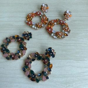 2 pairs of Gorgeous detailed drop earrings